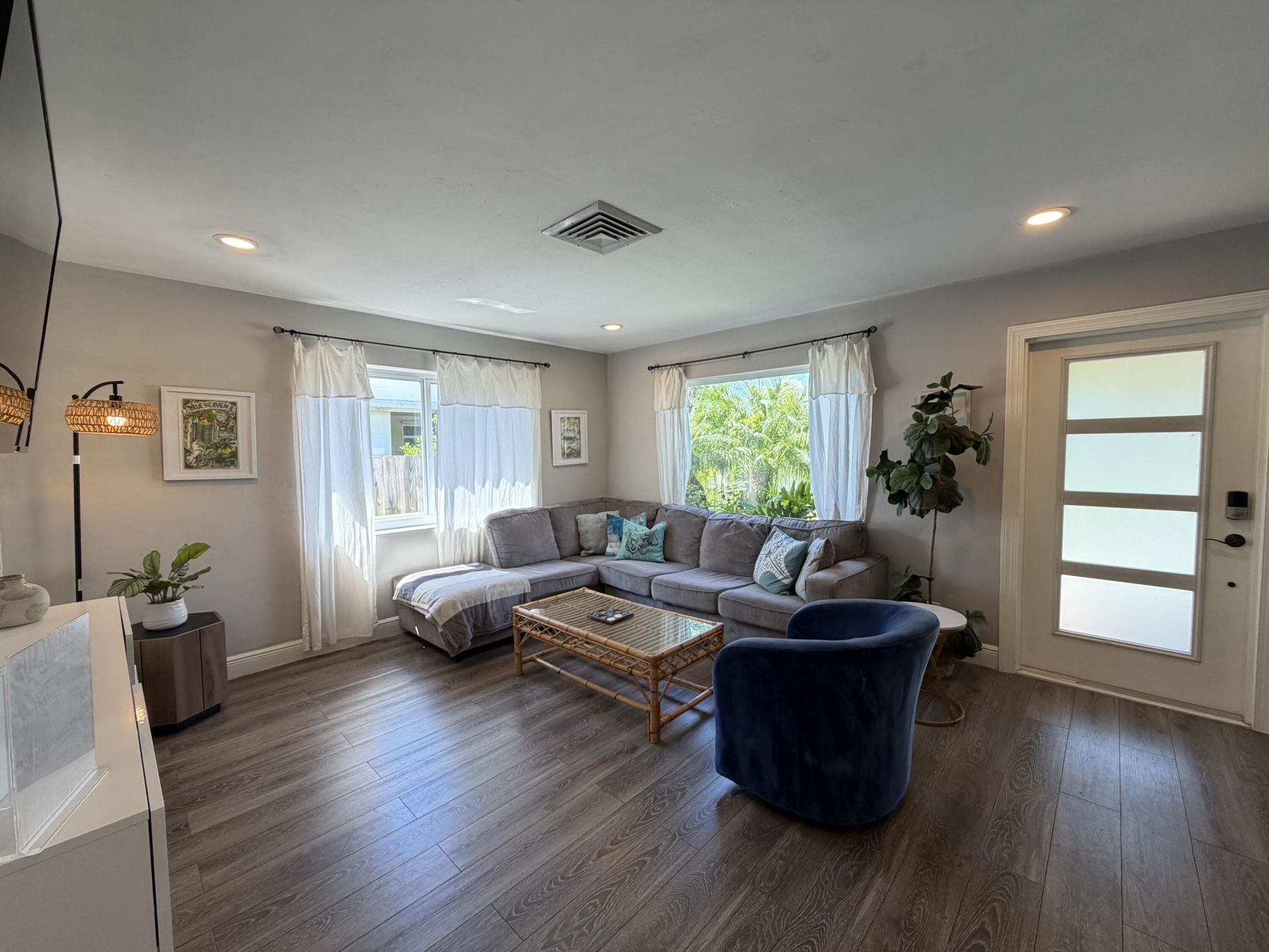 7610 S Olive Avenue, West Palm Beach, FL 33405 Photo