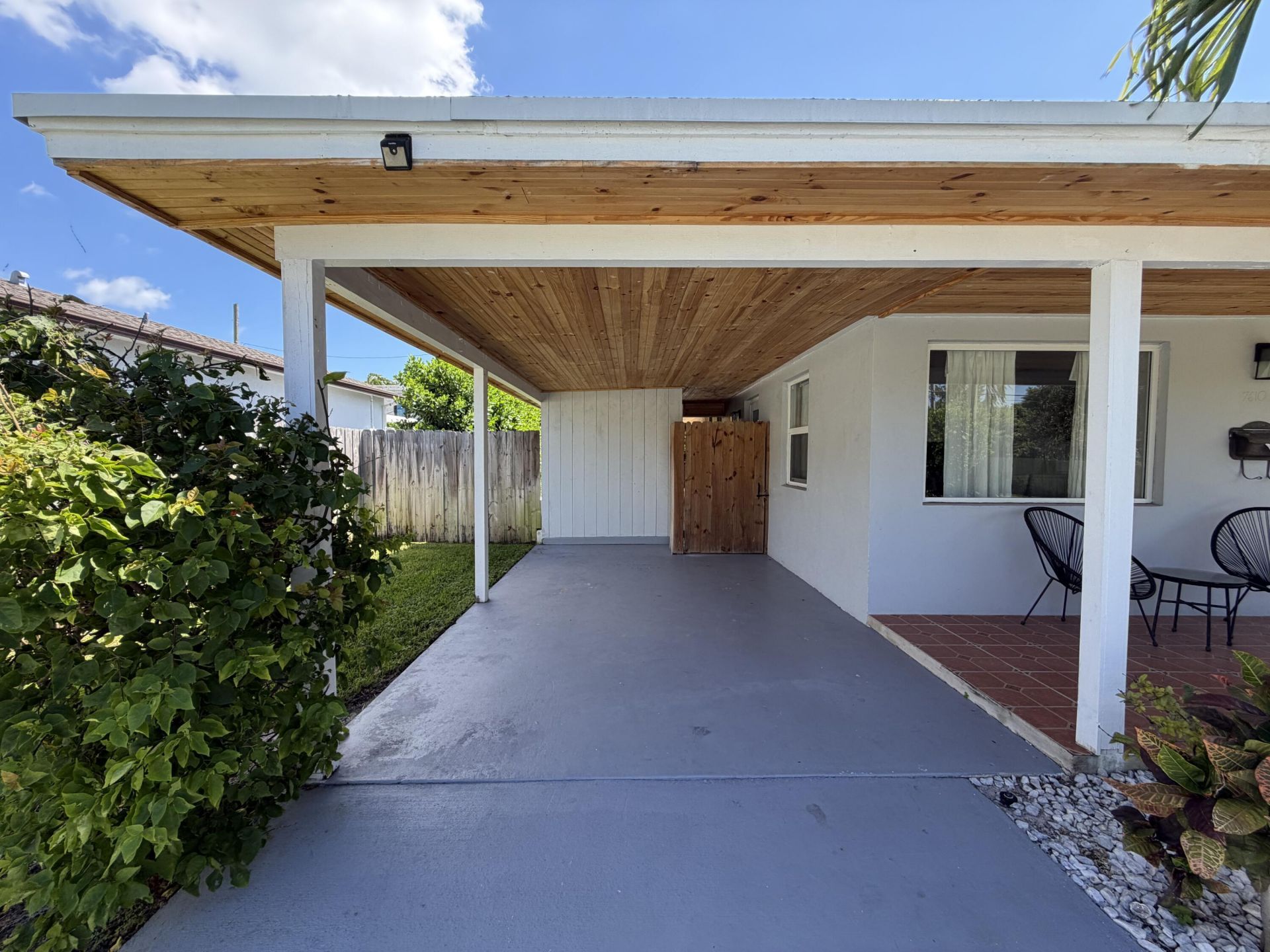 7610 S Olive Avenue, West Palm Beach, FL 33405 Photo