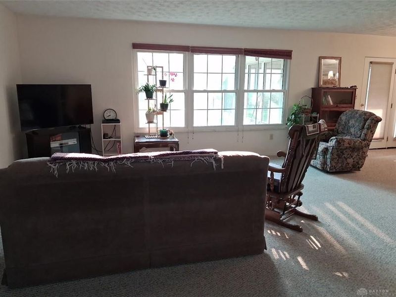 1419 Arlington Drive, Fairborn, OH 45324 Photo 2