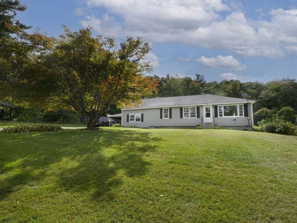 223 Federal Hill Rd, Oxford, MA 01540