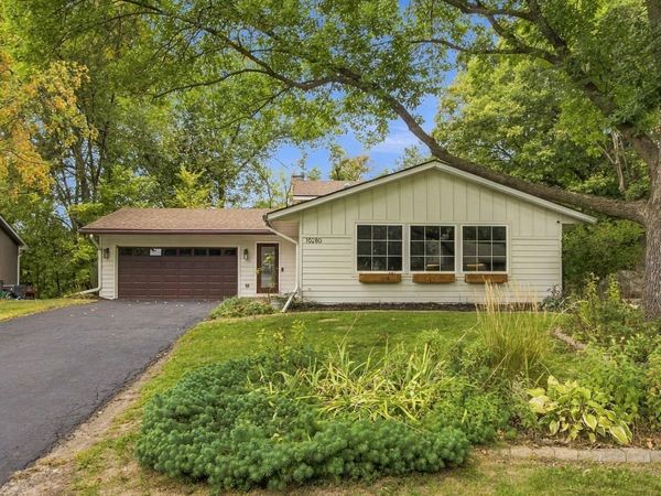 10280 Amsden Way , Eden Prairie, MN 55347
