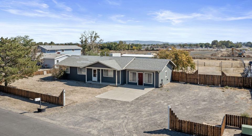 1006 Opal Way, Fernley, NV 89408 Photo