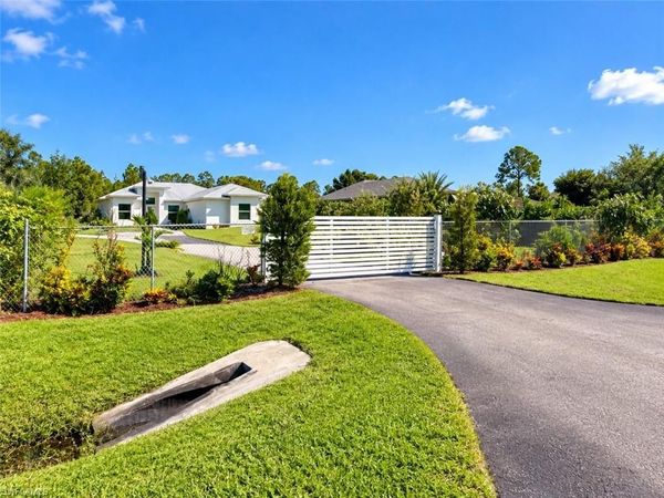 2469 29th AVE NE, NAPLES, FL 34120