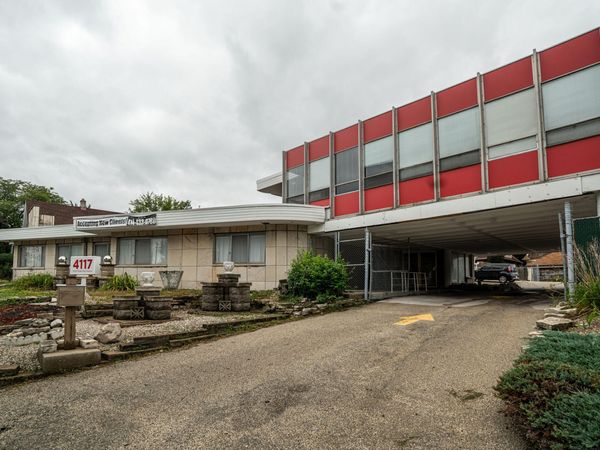 4117 N Green Bay Ave, Milwaukee, WI 53209