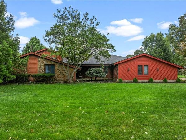 1211 Agate Trail, Washington TWP, OH 45459