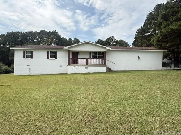 6611 Highway 135 N , Paragould, AR 72450