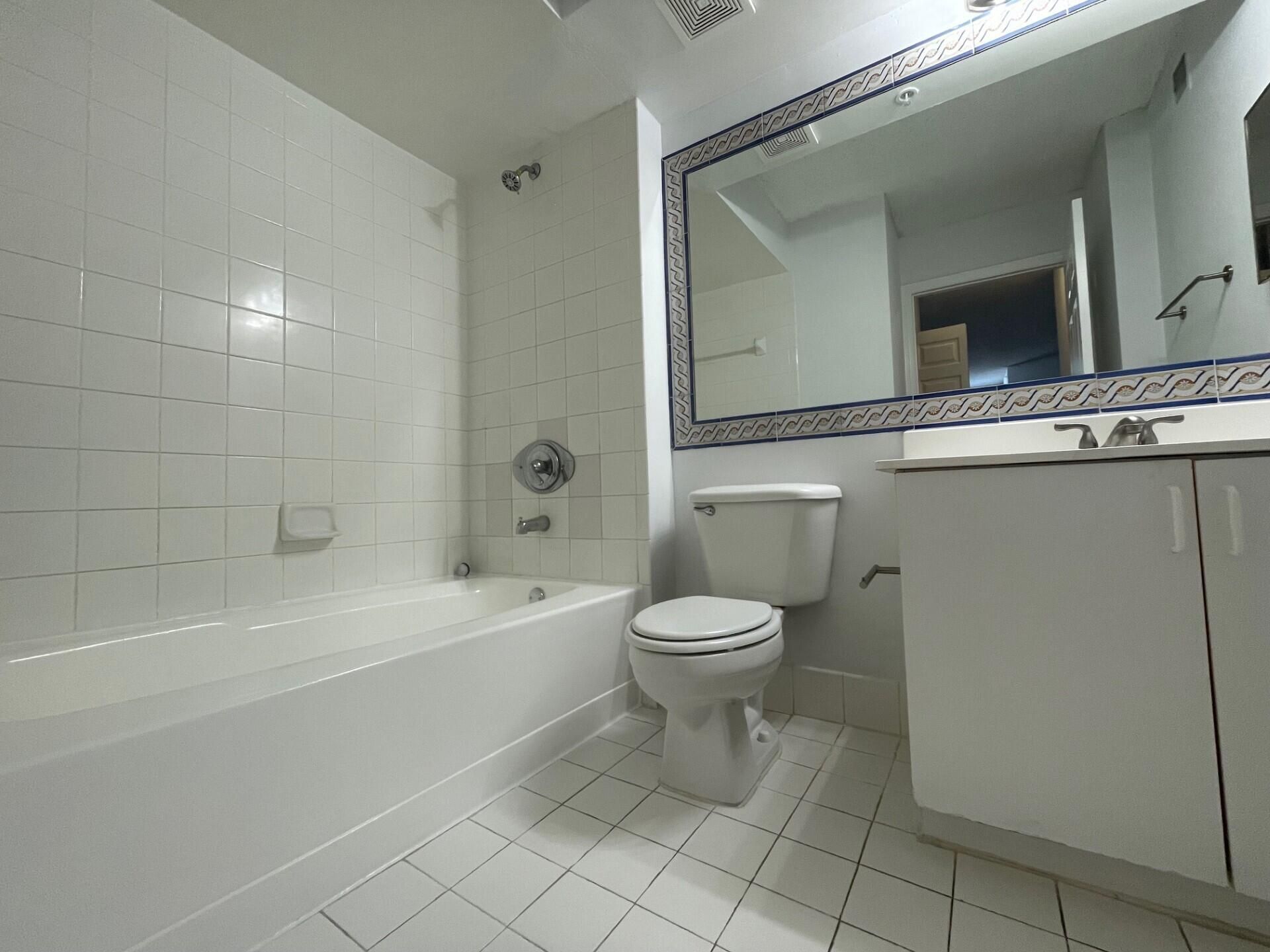 165 NW 96th Terrace, Unit 3-207, Pembroke Pines, FL 33024 Photo