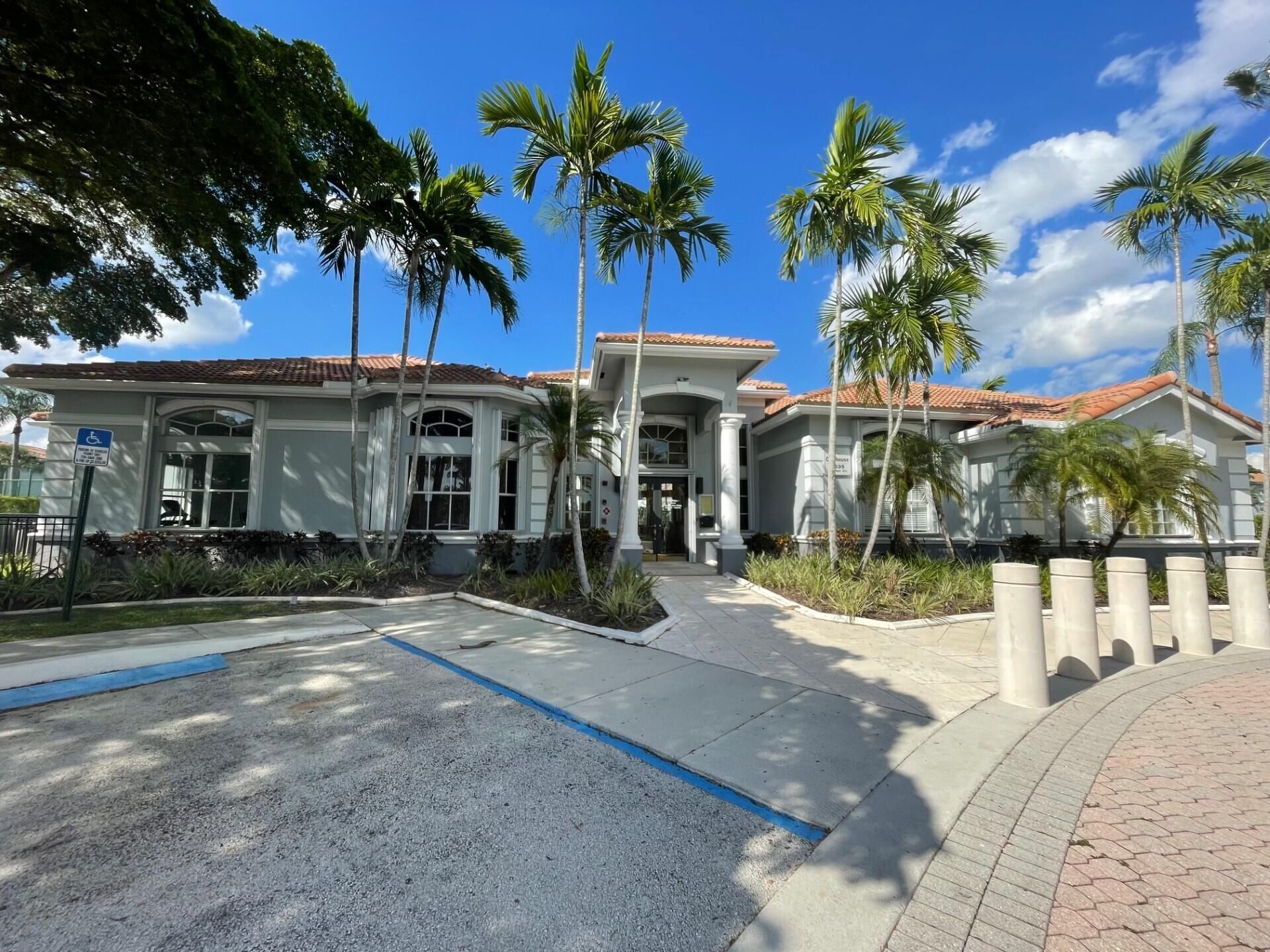 165 NW 96th Terrace, Unit 3-207, Pembroke Pines, FL 33024 Photo