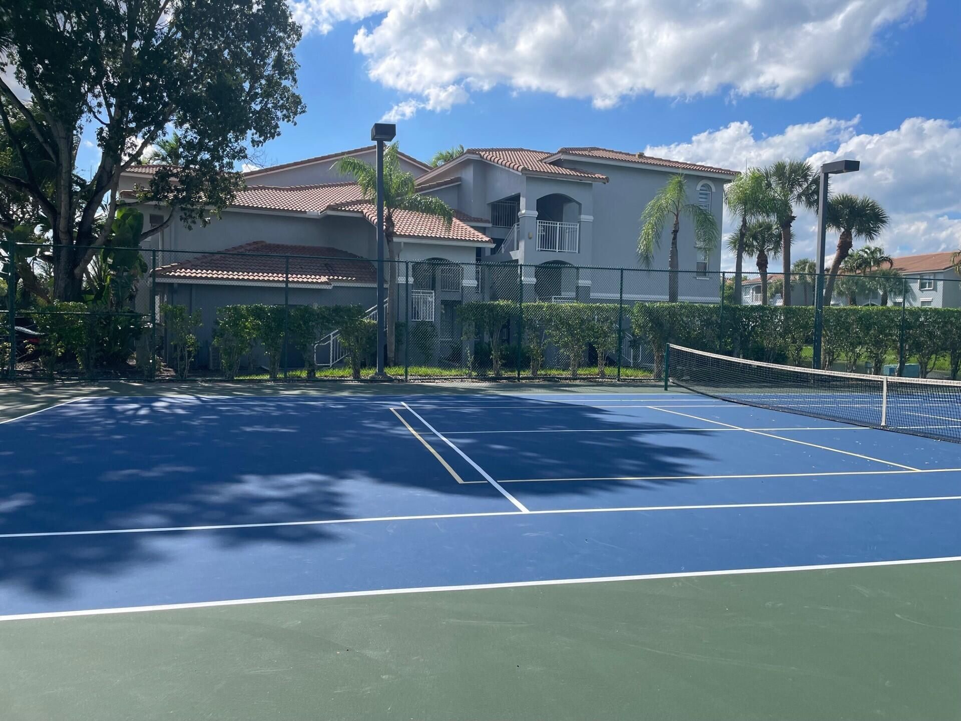 165 NW 96th Terrace, Unit 3-207, Pembroke Pines, FL 33024 Photo