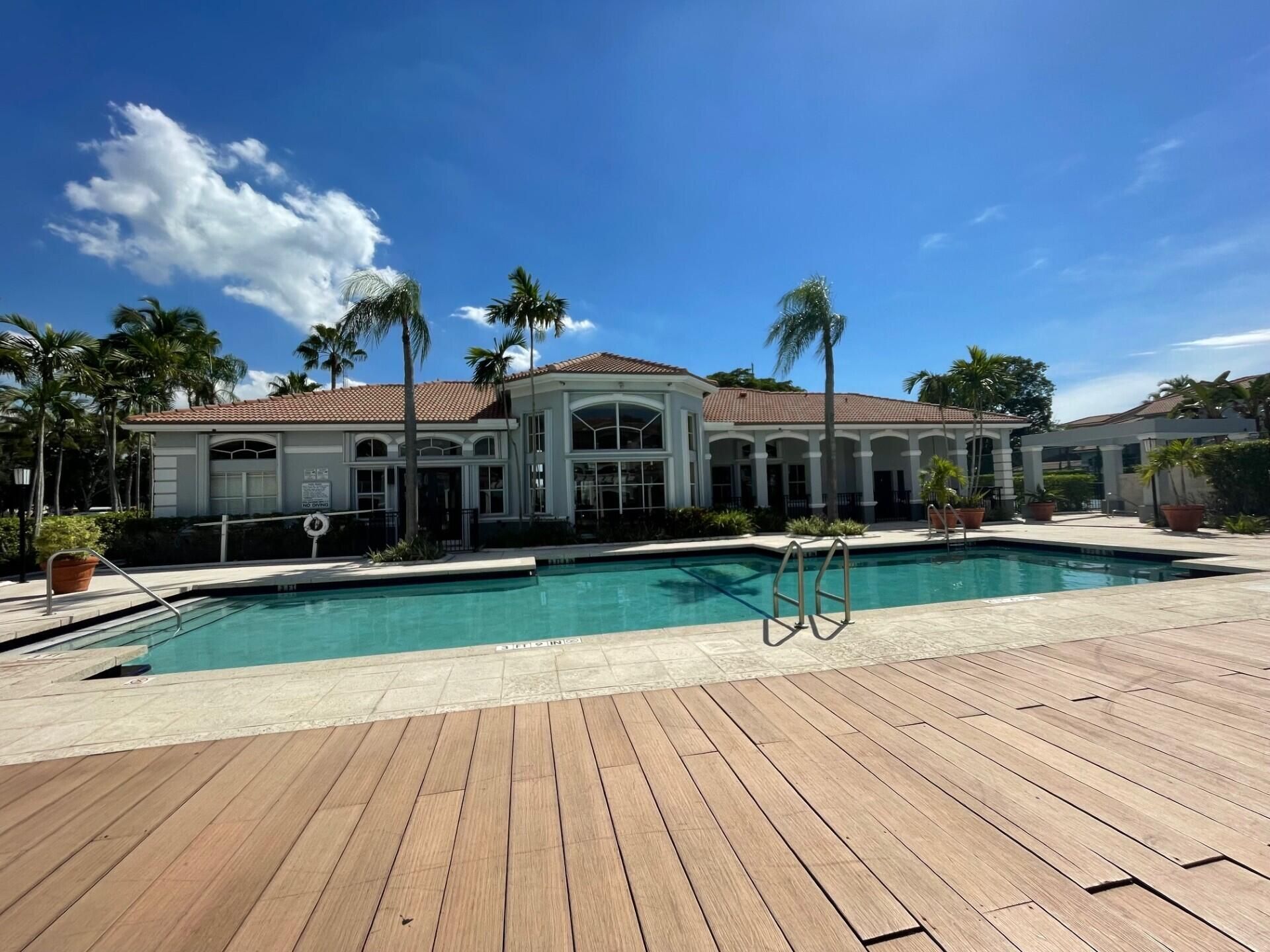 165 NW 96th Terrace, Unit 3-207, Pembroke Pines, FL 33024 Photo