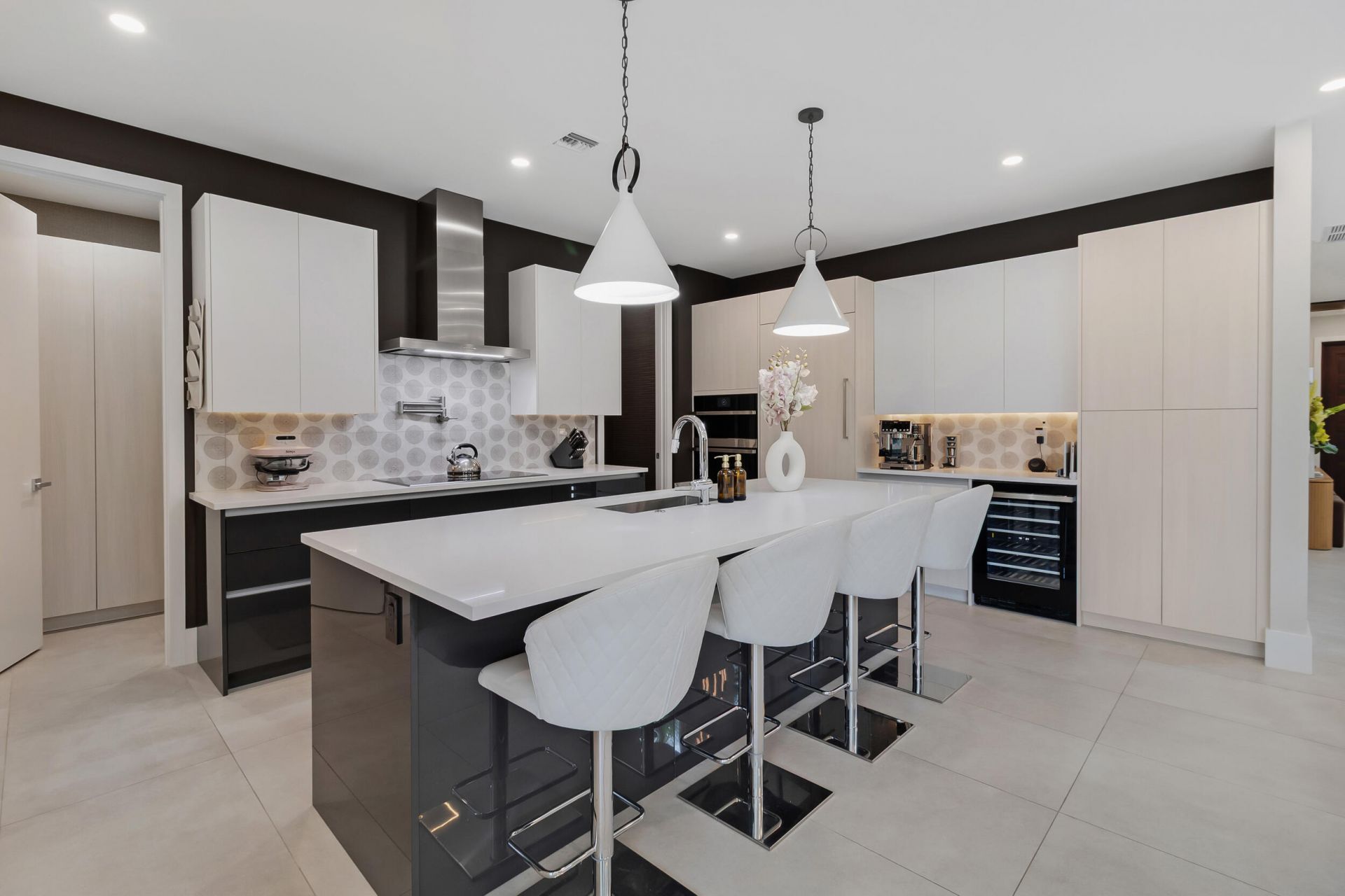 1504 NE 6th Court, Fort Lauderdale, FL 33304 Photo