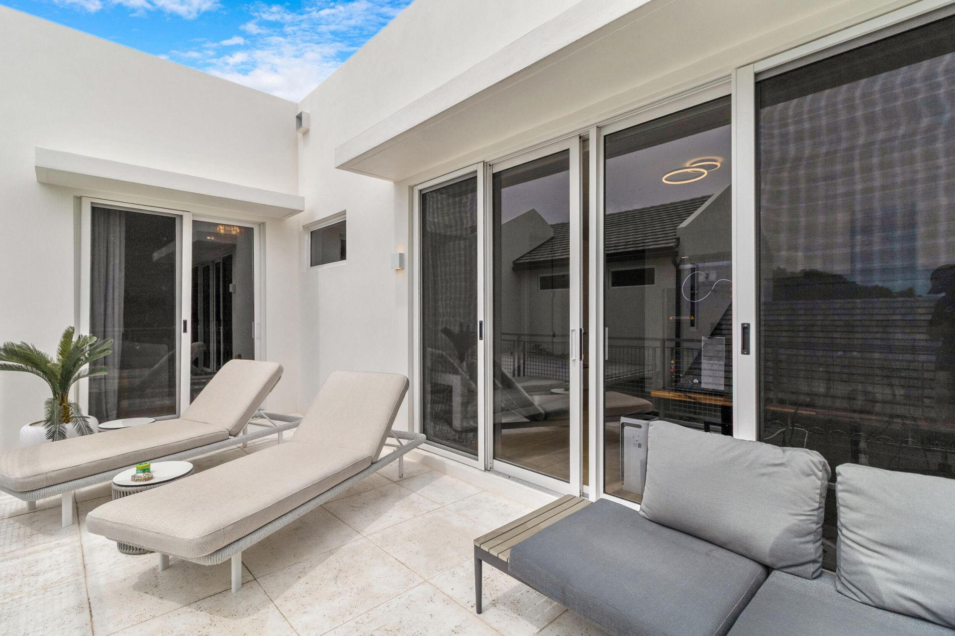 1504 NE 6th Court, Fort Lauderdale, FL 33304 Photo