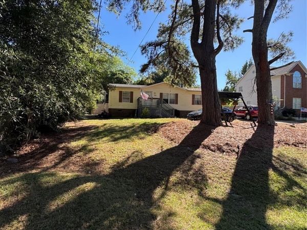 701 Friendship Drive , Matthews, NC 28105