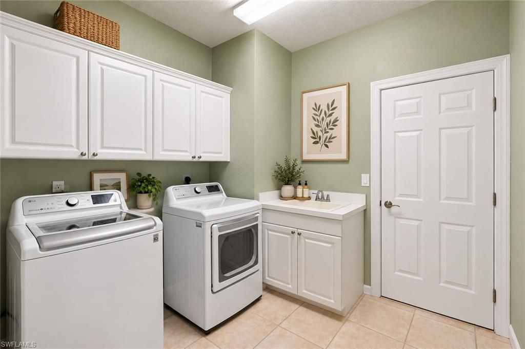 9463 Oak Strand Dr, Estero, FL 34135 Photo