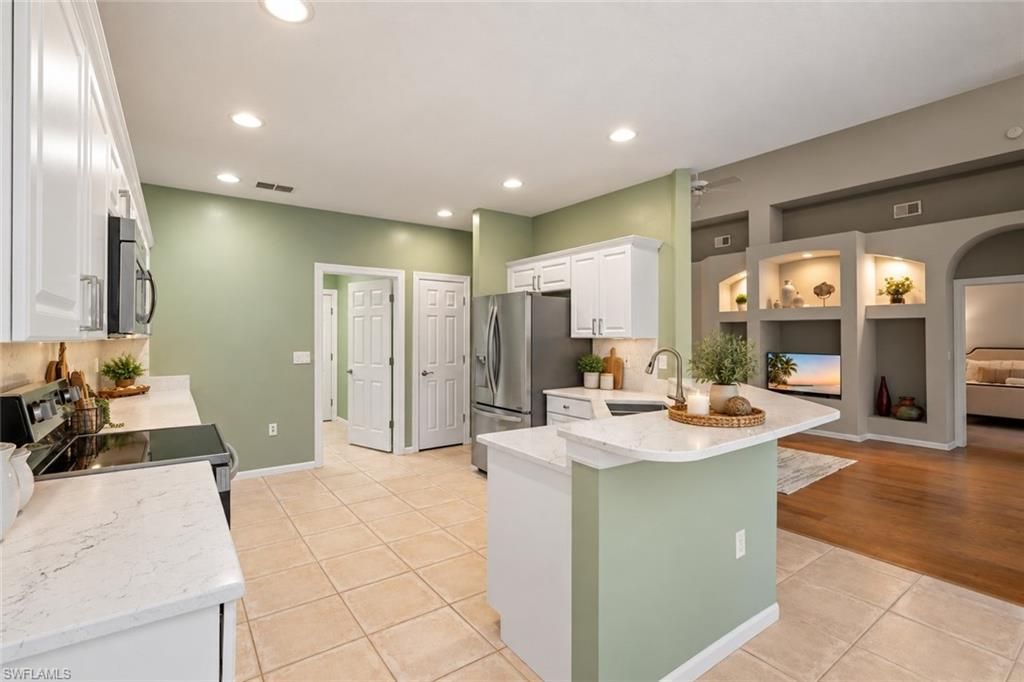 9463 Oak Strand Dr, Estero, FL 34135 Photo