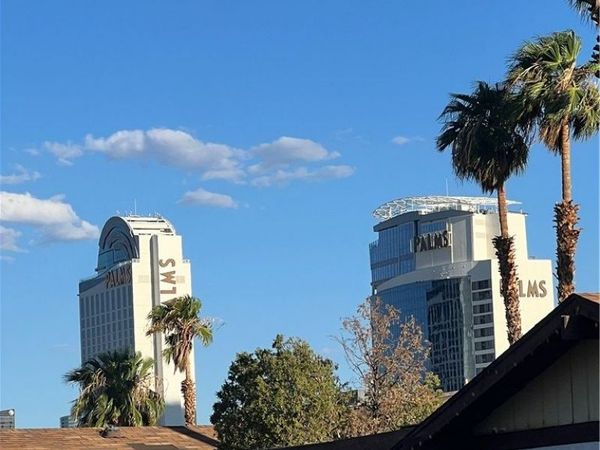 4559 Via Madrigal , Las Vegas, NV 89103