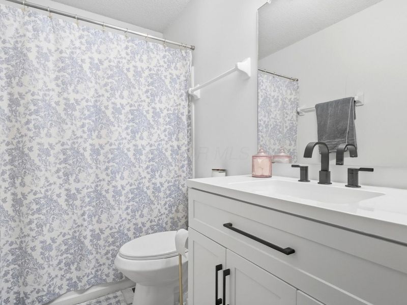 4830 Stoneybrook Boulevard, Unit 28E, Hilliard, OH 43026 Photo 19