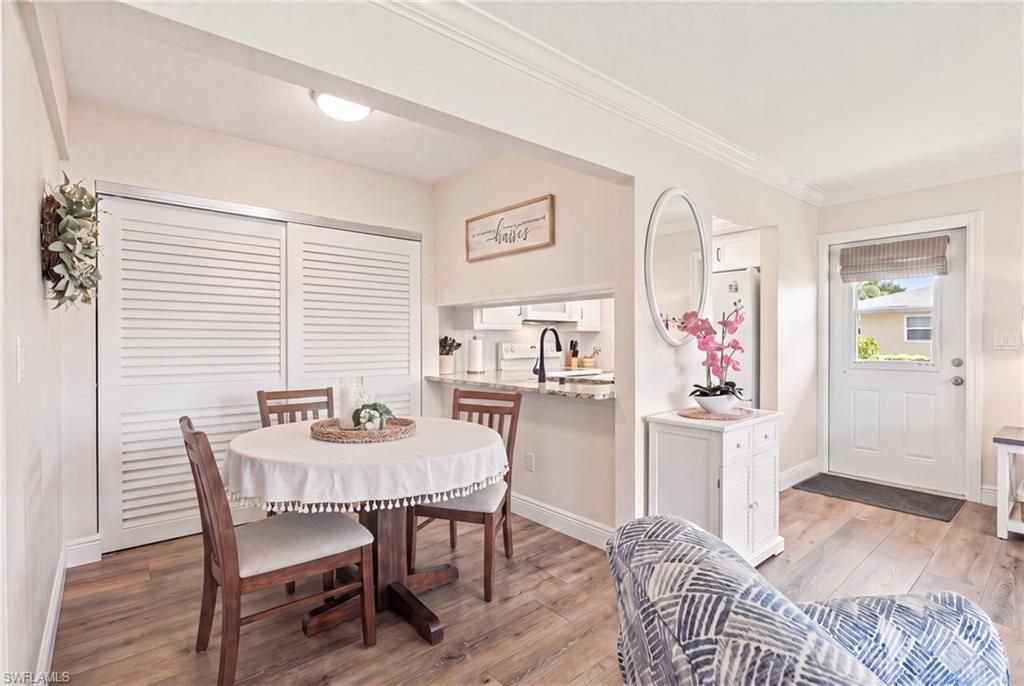 330 Kon Tiki Dr , Unit D6, Naples, FL 34113 Photo