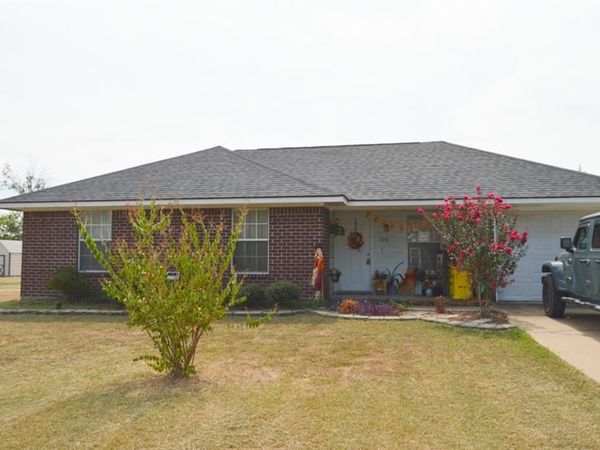 528 N 5th Street , Quinlan, TX 75474