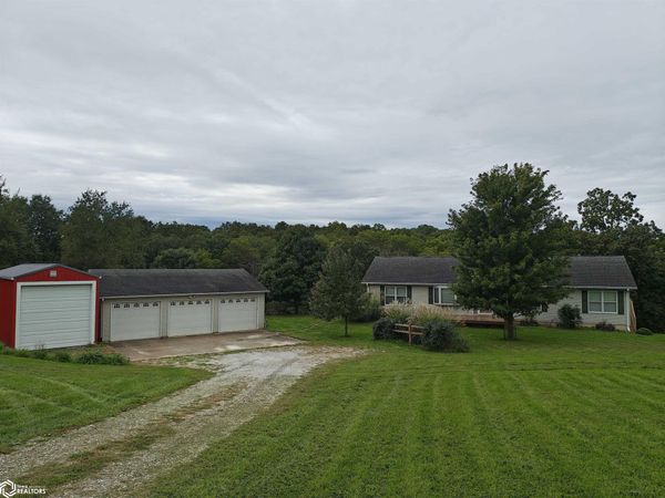 2783 Hwy 27, Argyle, IA 52619