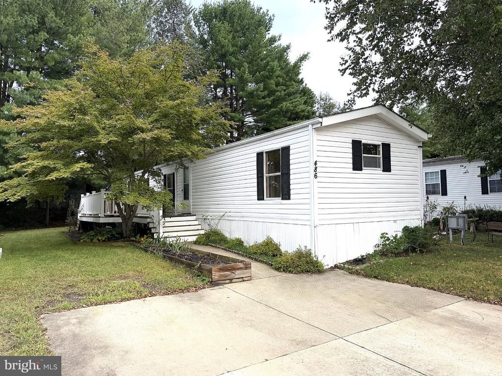 486 KEITH ROAD , LOTHIAN, MD 20711