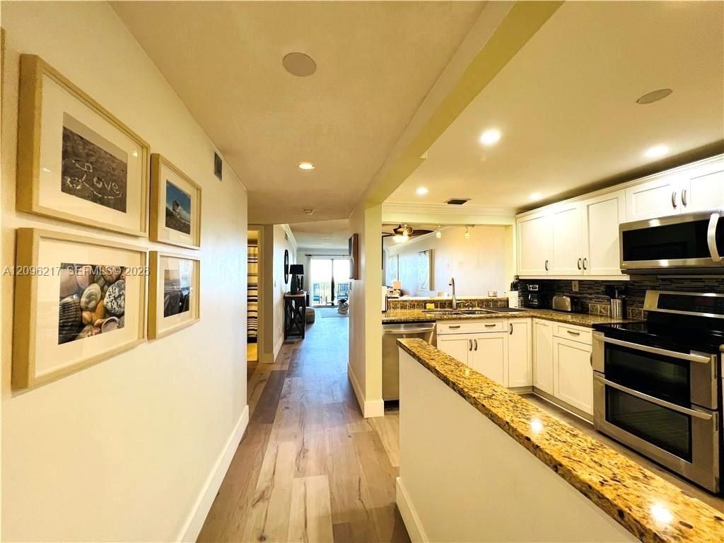 10044 S Ocean Dr , Unit 203, Jensen Beach, FL 34957 Photo