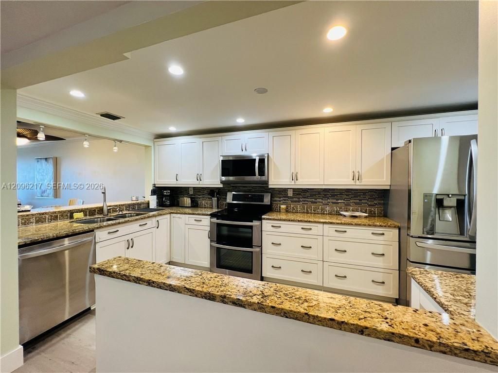 10044 S Ocean Dr , Unit 203, Jensen Beach, FL 34957 Photo