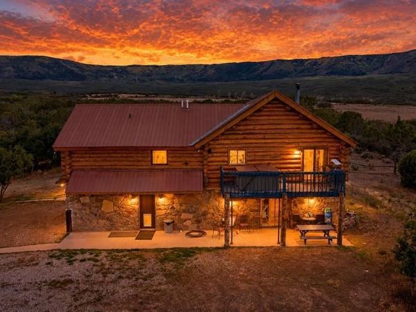 8194 Lone Eagle Road, Mesa, CO 81643