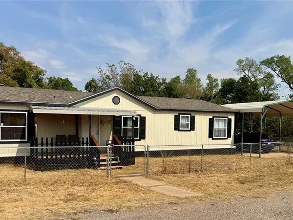 2437 County Street 2980 , Blanchard, OK 73010