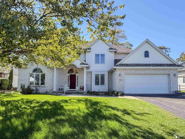 7365 Hidden Valley Drive, Lambertville, MI 48133