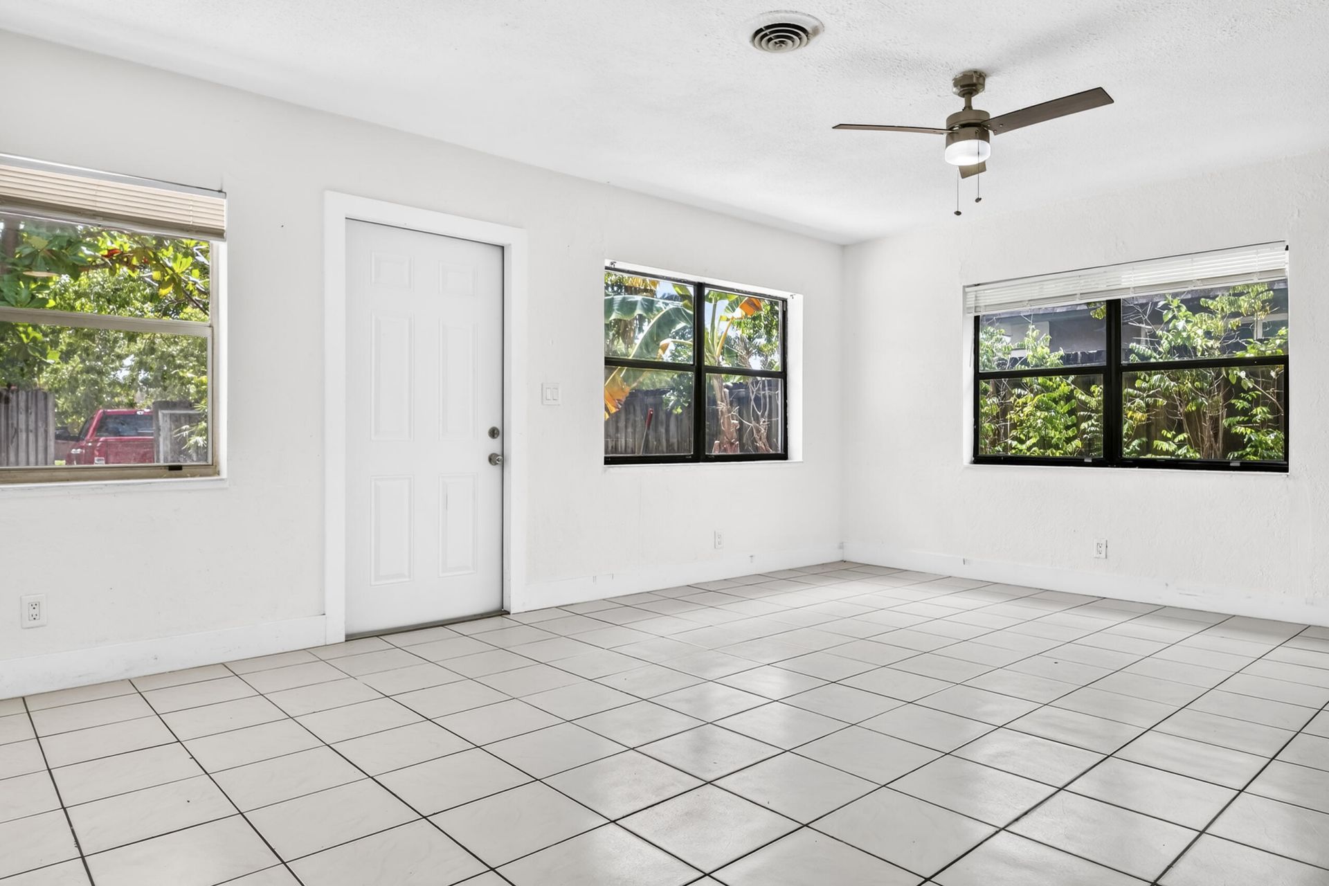 1515 NW 8th Avenue, Fort Lauderdale, FL 33311 Photo