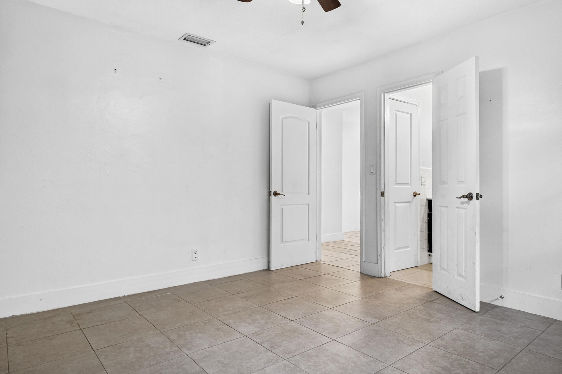 1515 NW 8th Avenue, Fort Lauderdale, FL 33311 Photo