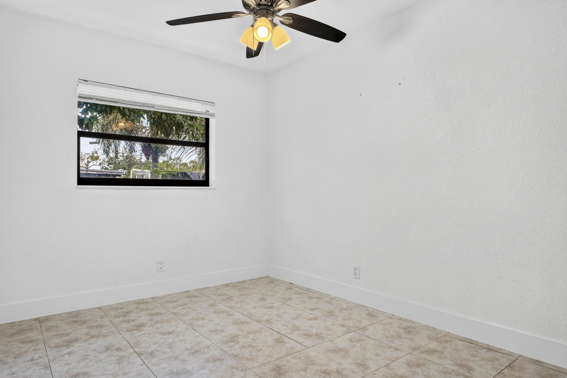 1515 NW 8th Avenue, Fort Lauderdale, FL 33311 Photo