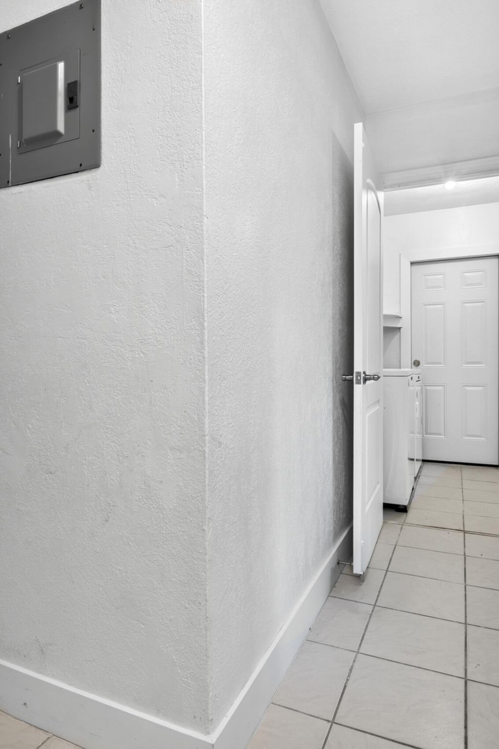 1515 NW 8th Avenue, Fort Lauderdale, FL 33311 Photo