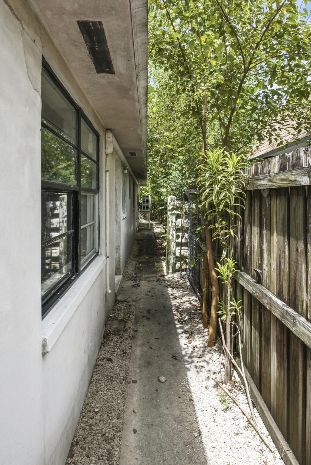 1515 NW 8th Avenue, Fort Lauderdale, FL 33311 Photo
