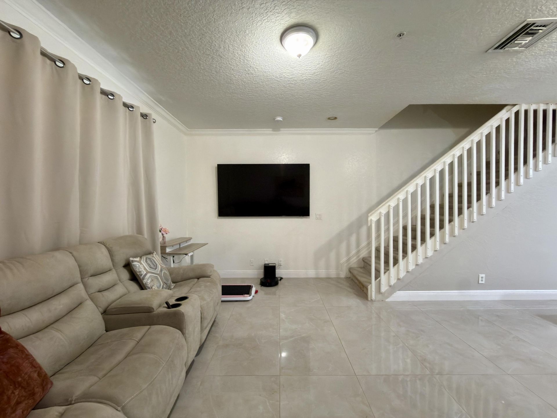 1431 NW 36th Way, Lauderhill, FL 33311 Photo
