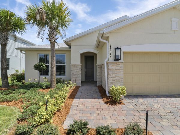 12545 SW GRAY FOX Lane, Port St. Lucie, FL 34987