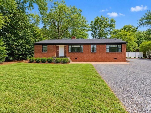 8911 Mt Holly-Huntersville Road , Huntersville, NC 28078