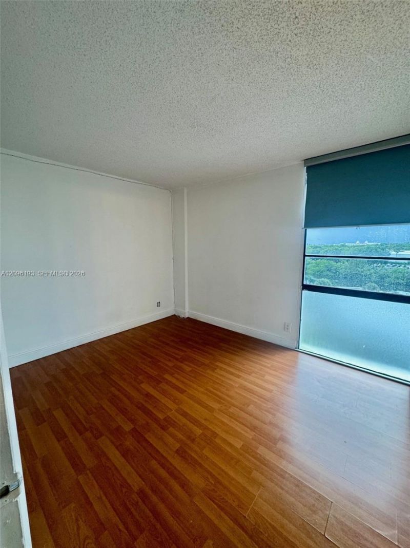 3475 N Country Club Dr , Unit 601, Aventura, FL 33180 Photo