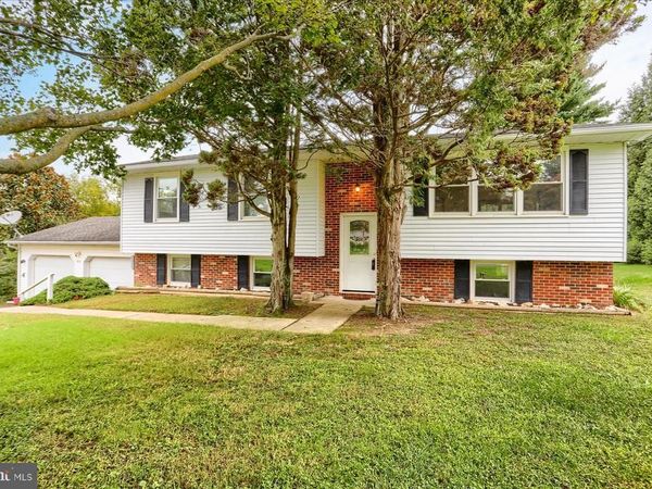 810 STONE HAVEN DRIVE, JARRETTSVILLE, MD 21084