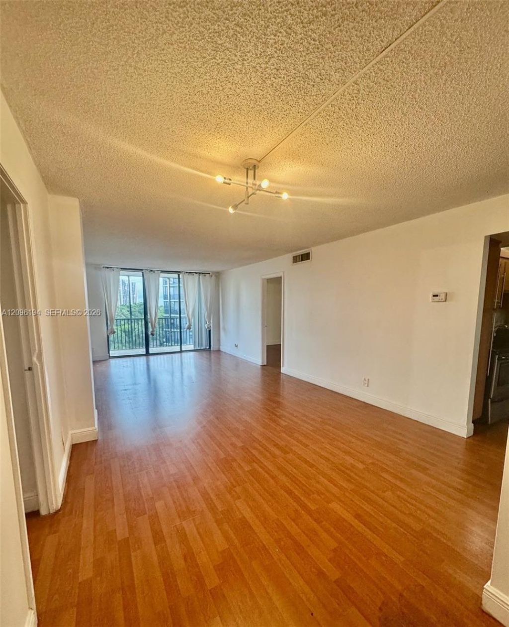 3475 N Country Club Dr , Unit 601, Aventura, FL 33180 Photo