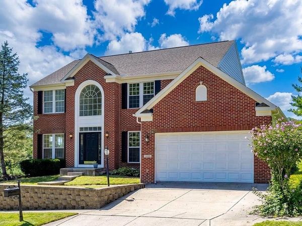 2571 Muirfield Drive, Beavercreek, OH 45431