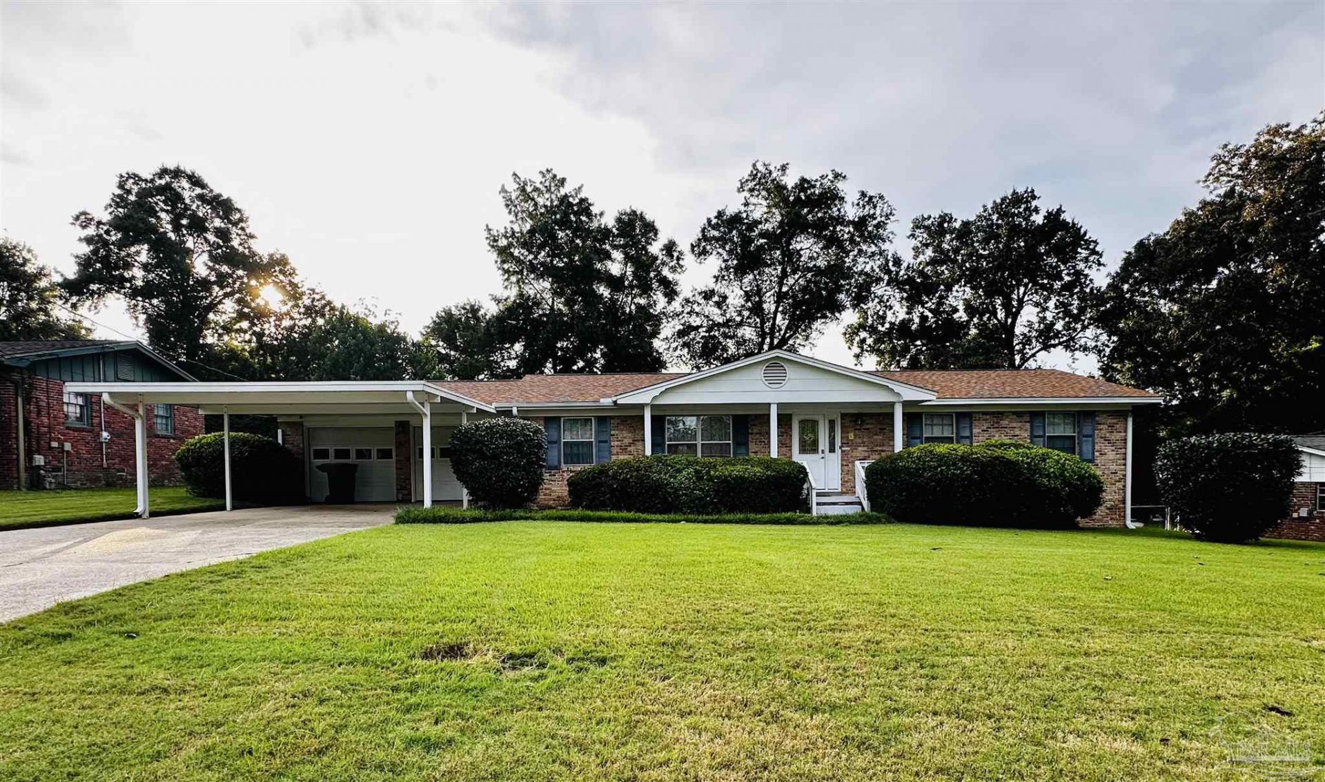 6213 Sarah Dr, Pensacola, FL 32503 Main Photo