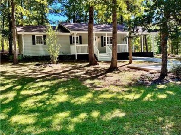 200 Swain Street , Clarkesville, GA 30523