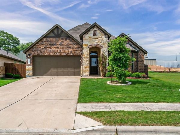 2021 Garretts WAY, Manchaca, TX 78652