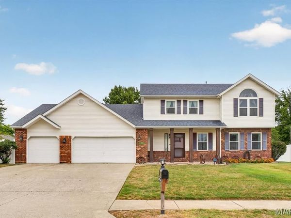 428 Avalon Drive, Troy, IL 62294
