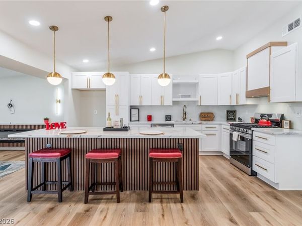 4214 E Wyoming Avenue , Las Vegas, NV 89104