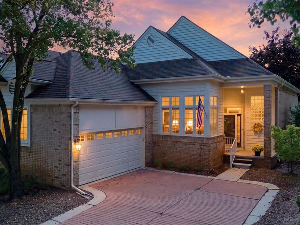 38147 N Vista Drive, Livonia, Mi 48152
