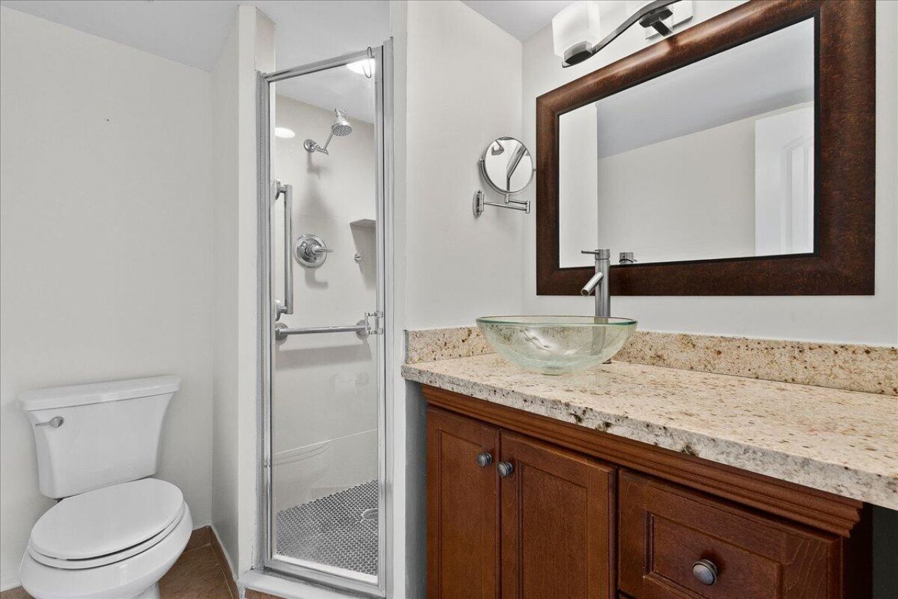 2560 S Ocean Boulevard, Palm Beach, FL 33480 Photo