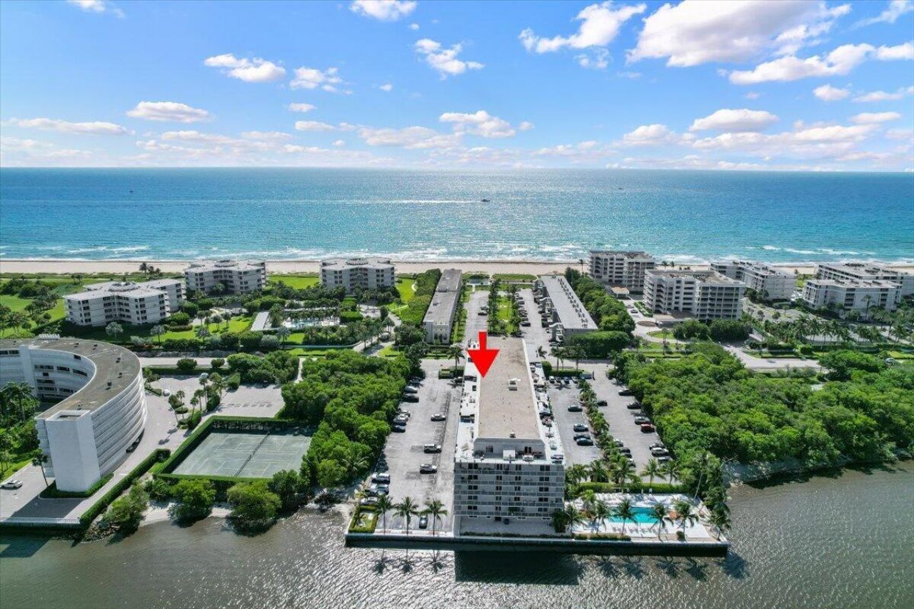 2560 S Ocean Boulevard, Palm Beach, FL 33480 Photo